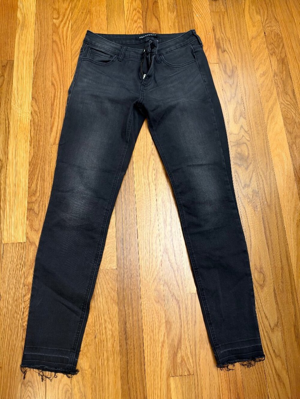 Black Jeans Prosperity size 29 - only worn a few times